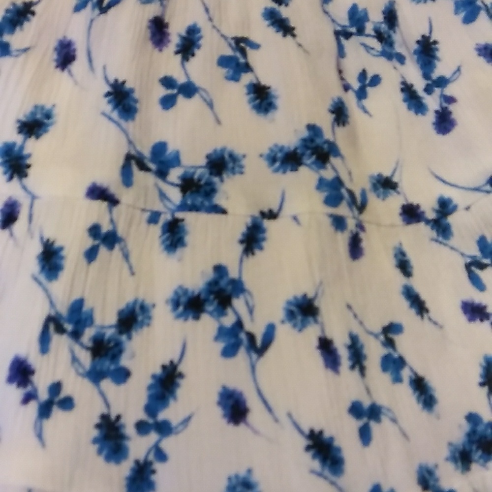1ST KISS DRESS - Picture 3 of 5